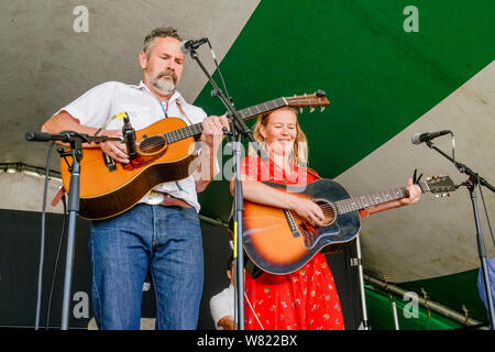 Pharis and Jason Romero, Canmore Folk Music Festival, Canmore, Alberta, Canada Stock Photo