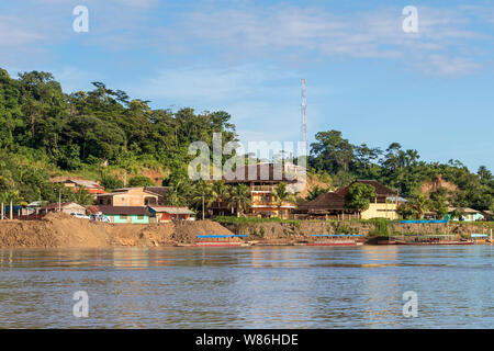 Rurrenabaque, Bolivia : View of Rurrenabaque, small town on the Beni River, known as a gateway to the rainforests and pampas of northern Bolivia Stock Photo