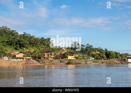 Rurrenabaque, Bolivia : View of Rurrenabaque, small town on the Beni River, known as a gateway to the rainforests and pampas of northern Bolivia Stock Photo