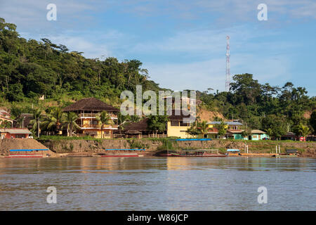 Rurrenabaque, Bolivia : View of Rurrenabaque, small town on the Beni River, known as a gateway to the rainforests and pampas of northern Bolivia Stock Photo