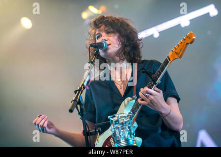 Oslo, Norway. 07th, August 2019. The Norwegian singer, songwriter and musician Fay Wildhagen perferms a live concert during the Norwegian music festival Øyafestivalen 2019 in Oslo. (Photo credit: Gonzales Photo - Terje Dokken). Stock Photo