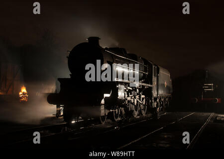 Black 5 No.45379 simmers on shed at the ELR Stock Photo