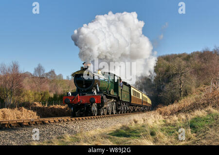 Manor No 7812 blasts out of Bewdley tunnel on the SVR Stock Photo