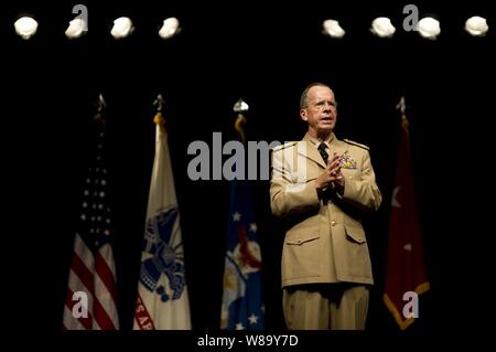 Chairman of the Joint Chiefs of Staff Adm. Mike Mullen, U.S. Navy, addresses the audience at the National Guard Bureau Family Workshop and Youth Symposium in New Orleans, La., on August 2, 2010. Stock Photo