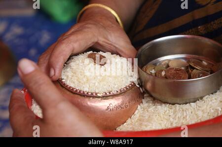 Lalitpur, Nepal. 08th Aug, 2019. A Buddhist prepares offerings for distribution during Pancha Dan festival in Lalitpur, Nepal. (Photo by Archana Shrestha/Pacific Press) Credit: Pacific Press Agency/Alamy Live News Stock Photo