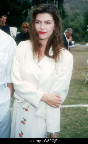 Pacific Palisades, California, USA 29th October 1994 Actress Finola Hughes attends the Cricket Aid '94 Pro/Celebrity Match to Benefit Tuesday's Child and the Sunlight Mission on October 29, 1994 at the Will Rogers State Historic Park in Pacific Palisades, California, USA. Photo by Barry King/Alamy Stock Photo Stock Photo
