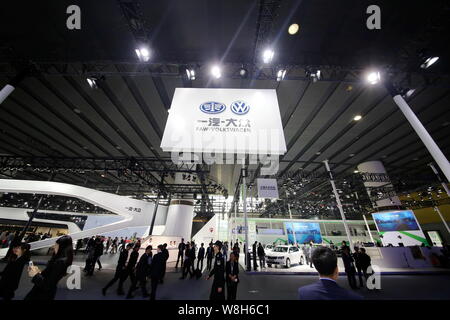 --FILE--People visit the stand of FAW-Volkswagen during the 12th China (Guangzhou) International Automobile Exhibition, also known as Auto Guangzhou 2 Stock Photo