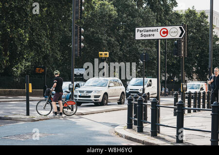 London, UK - July 16, 2019: Signs indicating the direction of Ultra Low Emission Zone (ULEZ) in Pimlico, London. ULEZ was introduced in 2019 to help i Stock Photo