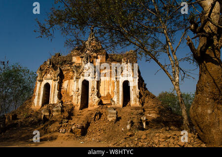 The Shwe Indein Pagoda, a group of Buddhist pagodas in the village of Indein, near Ywama and Inlay Lake in Shan State, Myanmar Stock Photo