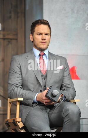American actor Chris Pratt attends a press conference for his movie 'Jurassic World' in Beijing, China, 26 May 2015. Stock Photo