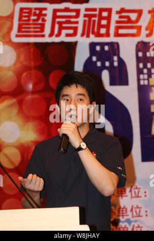 --FILE--Hong Kong actor Jaycee Chan, son of kungfu star Jackie Chan, speaks at a press conference for being appointed image ambassador of Shanghai's v Stock Photo