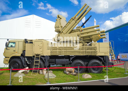 ZHUKOVSKY, RUSSIA - JULY 20, 2017: Russian self-propelled anti-aircraft missile and cannon system  Pantsir-S1 based on the KAMAZ-6560 truck. Exhibit M Stock Photo