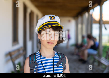 striped T-shirt (sleeveless telnyashka 