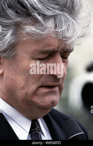 6th May 1993 During the war in central Bosnia: the Bosnian Serb leader, Dr. Radovan Karadžić, outside the SRT building (Republika Srpska Television) in Pale. The National Assembly of Republika Srpska had been meeting to decide whether or not to accept the Vance-Owen Peace Plan. Stock Photo