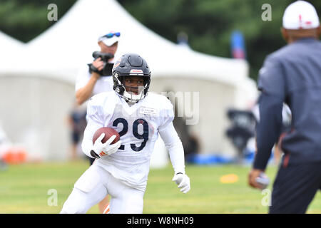 Bourbonnais, Illinois, USA. 10th August, 2019. Tarik Cohen (29) of the Chicago Bears in action during the Chicago Bears training camp at Olivet Nazarene University in Bourbonnais, Illinois. Dean Reid/CSM. Credit: Cal Sport Media/Alamy Live News Credit: Cal Sport Media/Alamy Live News Stock Photo