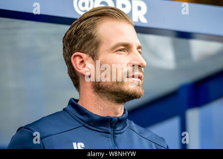 London, UK. 10th Aug, 2019. Jan Siewert manager of Huddersfield Town during the EFL Sky Bet Championship match between Queens Park Rangers and Huddersfield Town at The Kiyan Prince Foundation Stadium, London, England on 10 August 2019. Photo by Salvio Calabrese. Editorial use only, license required for commercial use. No use in betting, games or a single club/league/player publications. Credit: UK Sports Pics Ltd/Alamy Live News Stock Photo