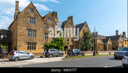 Broadway, Worcestershire, England, UK. August 2019. The Lygon Arms an historic hotel on the main street in Broadway. Stock Photo