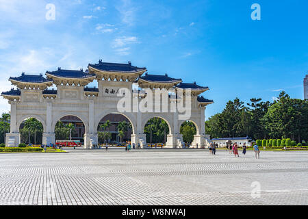 The main gate of National Taiwan Democracy Memorial Hall ( National Chiang Kai-shek Memorial Hall ). Taipei, Taiwan. Stock Photo