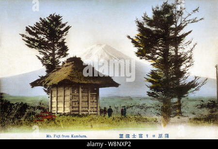 [ 1910s Japan - Mount Fuji ] —   A view of a snowcapped Mount Fuji as seen from Kanbara (蒲原) in Shizuoka Prefecture.  20th century vintage postcard. Stock Photo