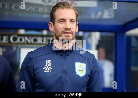 London, UK. 10th Aug, 2019. Jan Siewert, the manager of Huddersfield Town during EFL Skybet Championship match, Queens Park Rangers v Huddersfield Town at The Kiyan Prince Foundation Stadium, Loftus Road in London on Saturday 10th August 2019. this image may only be used for Editorial purposes. Editorial use only, license required for commercial use. No use in betting, games or a single club/league/player publications. pic by Tom Smeeth/Andrew Orchard sports photography/Alamy Live news Credit: Andrew Orchard sports photography/Alamy Live News Stock Photo