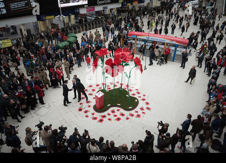 Waterloo station, London, UK. 29th October, 2015. Thousands of uniformed personnel, from the Royal Navy, Army, RAF and their supporters take part at 4 Stock Photo