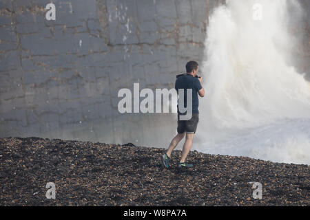 Newhaven, East Sussex, UK, 10th August 2019,Strong winds of up to 50 miles per hour in Newhaven,East Sussex they are forecast to continue all day. Credit:Keith Larby/Alamy Live News Stock Photo