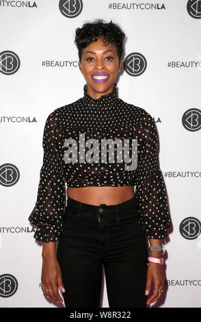 LOS ANGELES - AUG 10: Daphnique Springs at the Beautycon Festival LA
