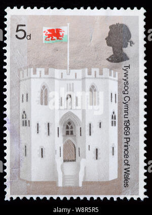 Great Britain Postage Stamp - Caernarvon Castle Stock Photo