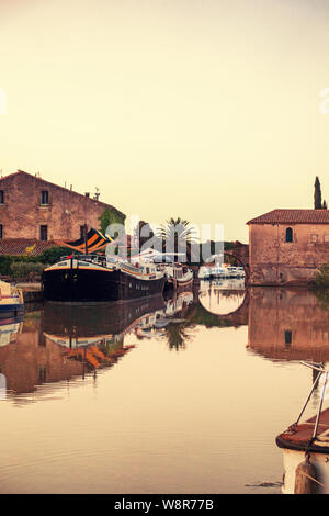 Views from the Saint-Marcel Bridge of the Canal du Midi, le Somail, France in the soft early morning light. Stock Photo