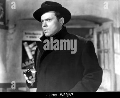 ORSON WELLES in THE THIRD MAN (1949), directed by CAROL REED. Credit: LONDON FILMS / Album Stock Photo