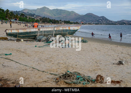 Sunday afternoon on Lumley Beach, Freetown, Sierra Leone in 2014 Stock Photo