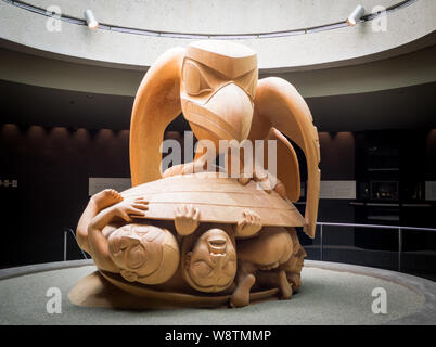 The Raven and the First Men, a sculpture by Haida artist Bill Reid, in the rotunda of the University of British Columbia Museum of Anthropology. Stock Photo