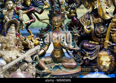 Hindu gods (Shiva, Vishnu, Parvati, Lakshmi, Sarasvati) Hinduism sculptures in a market for sale to tourists. Stock Photo