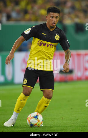 Dusseldorf, Germany. 9th Aug, 2019. Sancho (Dortmund), August 9, 2019 - Football/Soccer : DFB Cup 1st round match between KFC Uerdingen 05 0-2 Borussia Dortmund at Merkur Spiel Arena in Dusseldorf, Germany. Credit: Itaru Chiba/AFLO/Alamy Live News Stock Photo