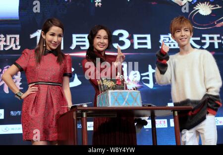 (From left) Taiwanese singer Elva Hsiao, Chinese actress Liu Xiaoqing and writer Guo Jingming pose during a press conference for the reality TV show, Stock Photo