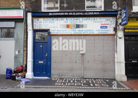 Bloomsbury Building Supplies shopfront on Marchmont, Street, Camden, London, WC1, UK Stock Photo