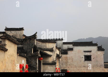 View of traditional buildings at Xidi village in Yixian county, Huangshan city, east Chinas Anhui province, 15 February 2013. Stock Photo
