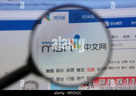 --FILE--An Internet user browses the Chinese website of MSN in Shanghai, China, 7 November 2012.   Microsoft pulled the plug on Windows Live Messenger Stock Photo