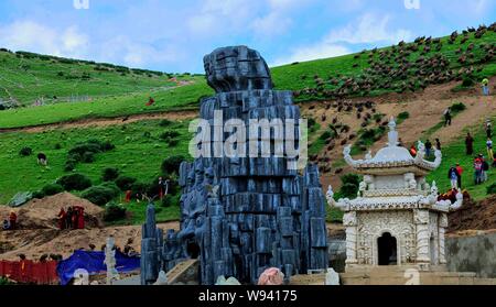 The tower of silence, vultures are seen after a sky burial in Sertar county, Ganzi Tibetan Autonomous Prefecture, southwest Chinas Sichuan Province, 7 Stock Photo