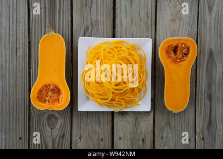 Freshly Peeled Butternut Squash Vegetable Noodles Via Julienne Peeler Stock  Photo - Image of healthy, julienne: 155748800