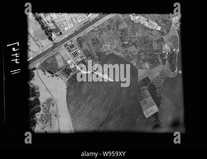 Air views of Palestine. Flight from Gaza to Cairo via Ismalieh. Ismalieh. Harbour and landing docks Stock Photo