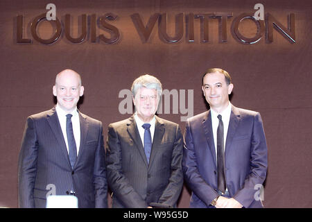 Liya Liya - Louis Vuitton store executives - Louis Vuitton