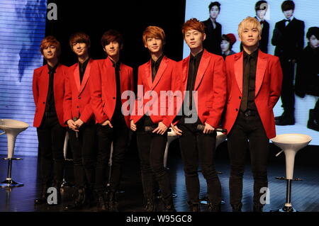 New York, United States. 21st Sep, 2021. Suga and Jin of the South Korean  boy band BTS walk near the United Nations on the East Side of Manhattan.  Credit: SOPA Images Limited/Alamy