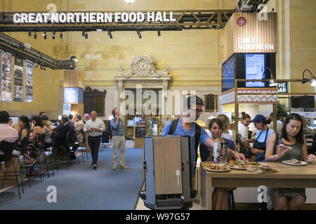 Great Northern Food Hall, Vanderbilt Hall in Grand Central Terminal, NYC, USA Stock Photo