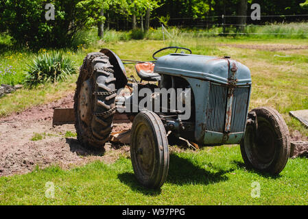 A vintage 1940s Ford Tractor Stock Photo - Alamy