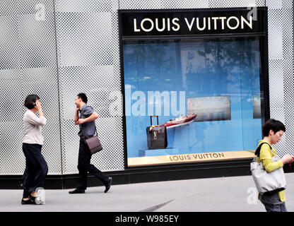 World’s largest Louis Vuitton boutique outside of the flagship Champs-Elysees store in Paris ...