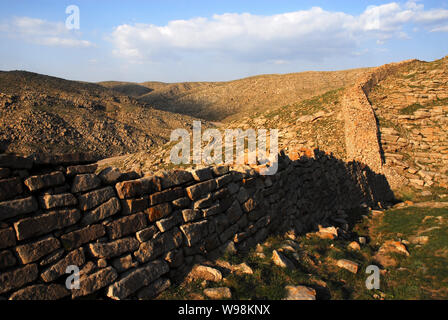 View of the relic of the Great Wall of Qin Dynasty in Guyang county, Baotou city, north Chinas Inner Mongolia Autonomous Region, 7 September 2008. Stock Photo