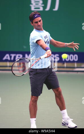 Roger Federer ATP Final着用モデル(国内 M サイズ相当) Roger Federer ATP Final着用モデル(国内 M サイズ相当)