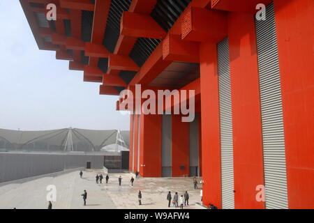 Guests visit the China Pavilion in the Expo site in Shanghai, China, Monday, 8 February 2010.   The construction of the China Pavilion, the nations sh Stock Photo