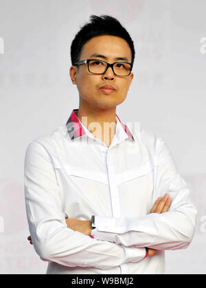 Hong Kong snooker player Marco Fu is seen during the red carpet ceremony of the World Snooker Roewe Shanghai Masters 2010 in Shanghai, China, 5 Septem Stock Photo